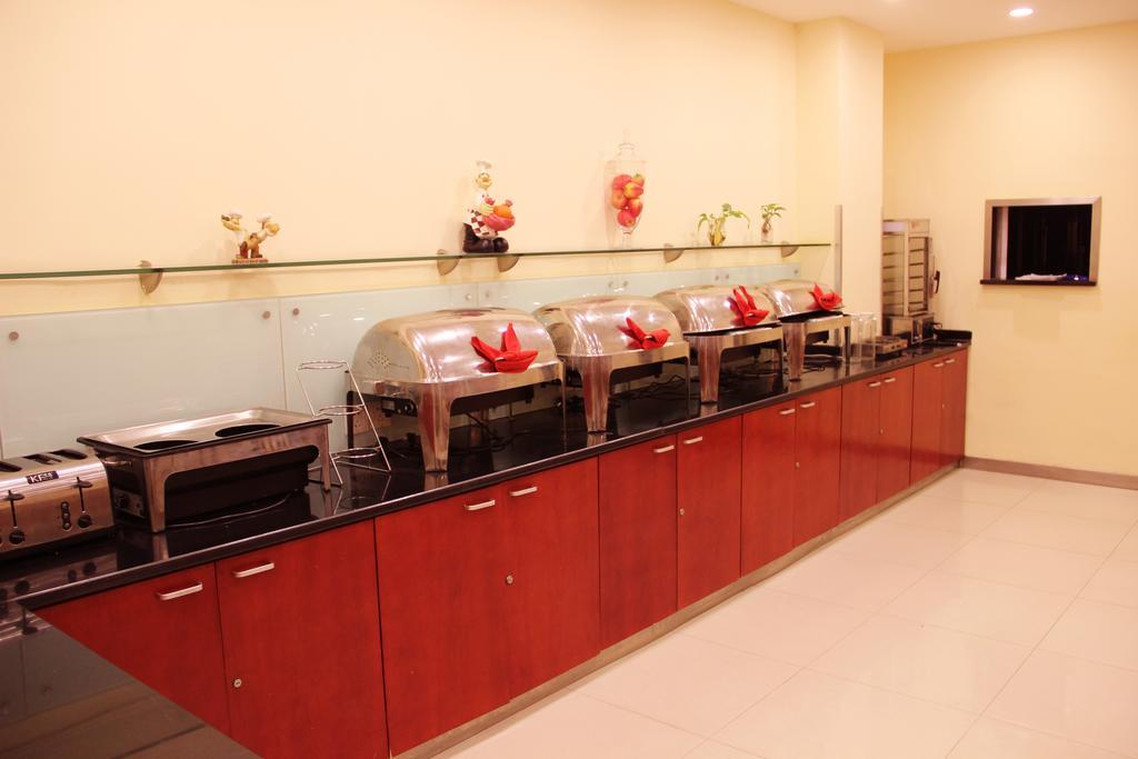 Hanting Express Jinzhou Luoyang Road Central Avenue Экстерьер фото